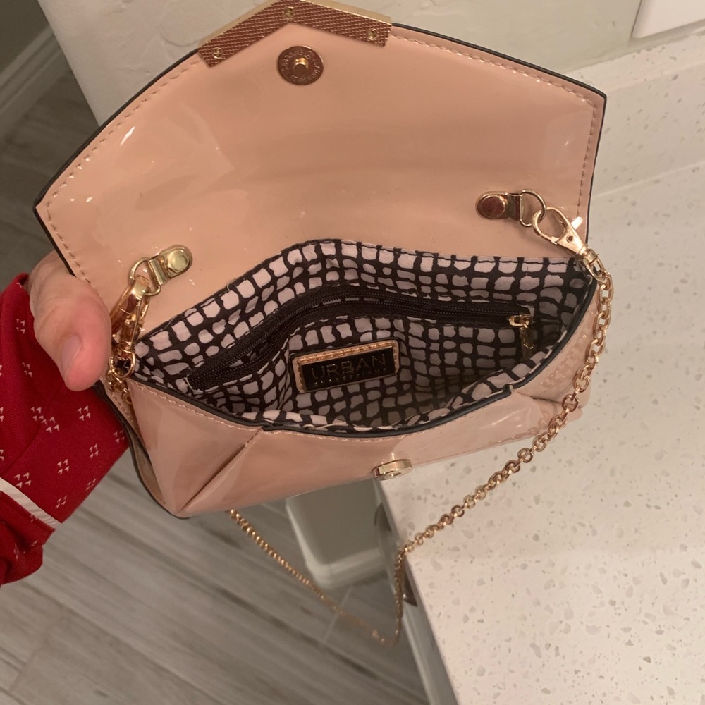 Handbag - Picture 2 of 3